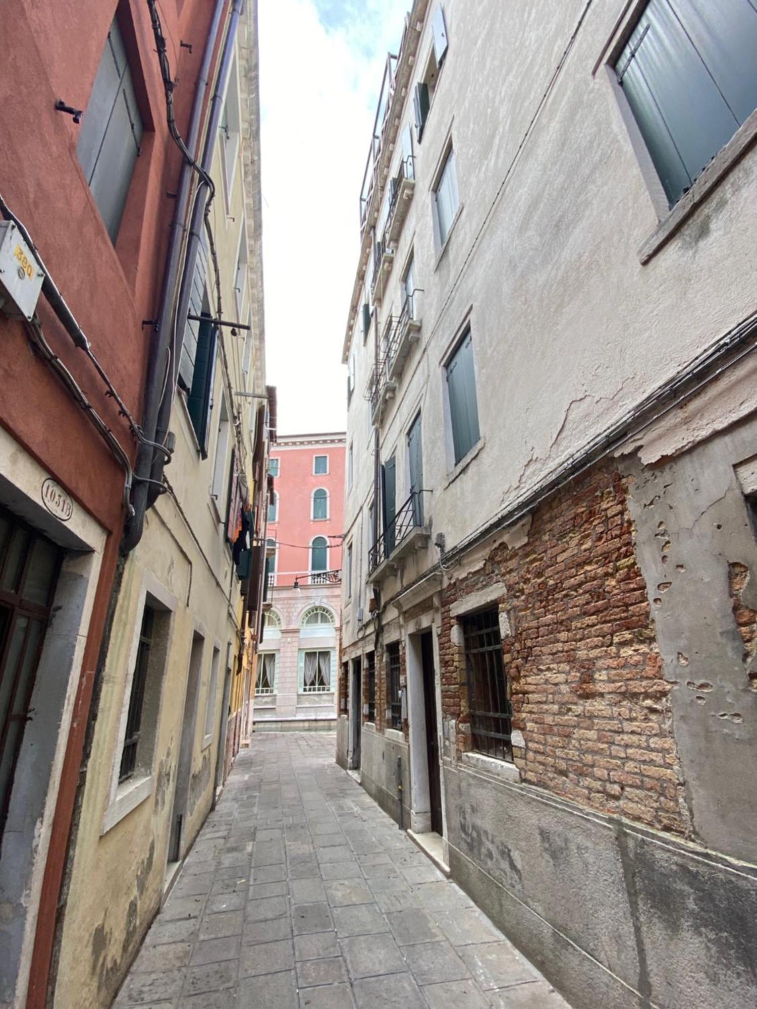 Ca' Laura - San Marco Canal View Apartamento Venecia